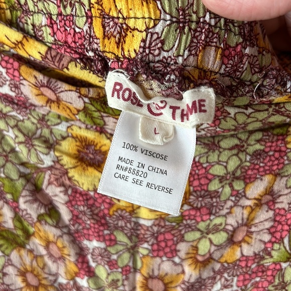Rose & Thyme floral wrap skirt Size large - Picture 4 of 6